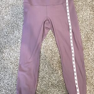 Old Navy Active Mauve Capri Elevate Leggings